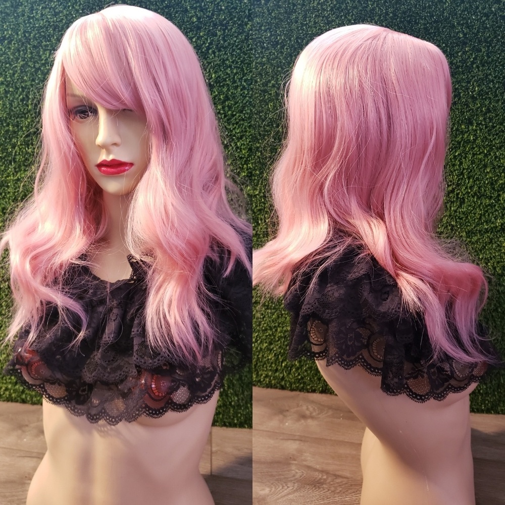 Brand new ποΈ Pink Wig with Bangs π - Picture 6 of 7